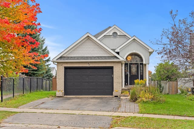 Detached at 43 Hunter Road, Orangeville, ON L9W 5C6