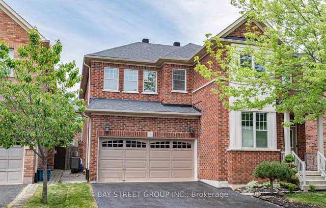 Detached at 241 Jarrett Cross, Milton, ON L9T 7A1
