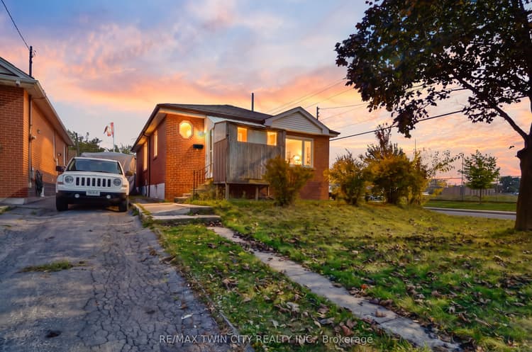 66 Walter Avenue