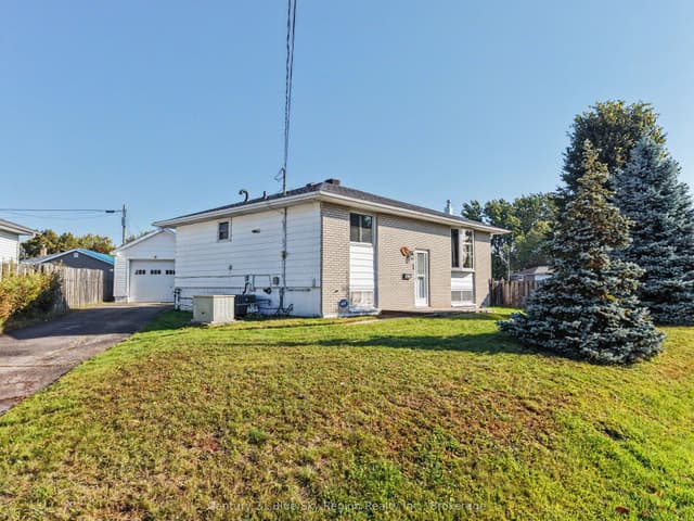 Detached at 58 Van Horne Crescent, North Bay, ON P1A 1G3