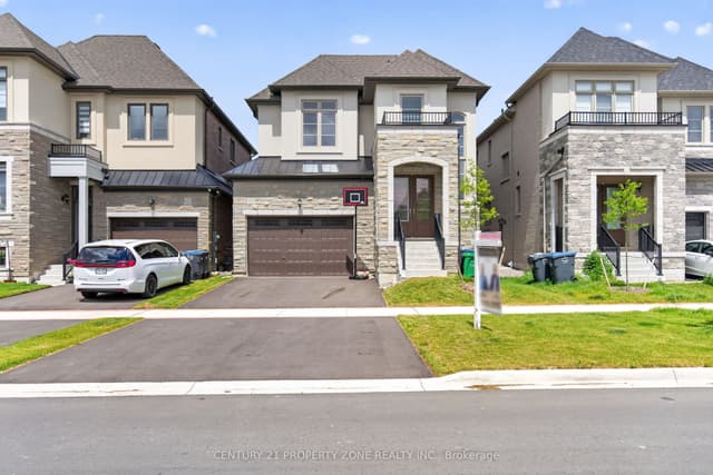 Detached at 105 Walker Road W, Caledon, ON L7C 4M9