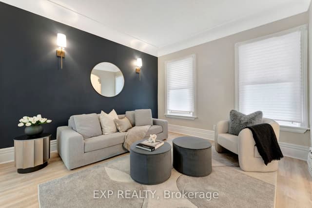 Detached at 142 Sanford Avenue N, Hamilton, ON L8L 5Z5