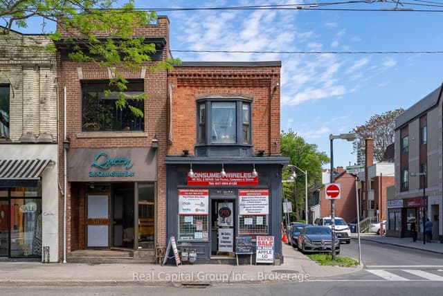 Store W Apt/Office at 384 Queen Street, Toronto, ON M5A 1T1, Toronto C08