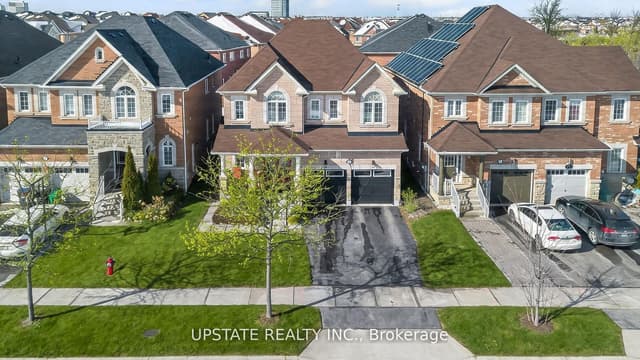 Detached at 5 Dillon Drive, Brampton, ON L6X 3B6