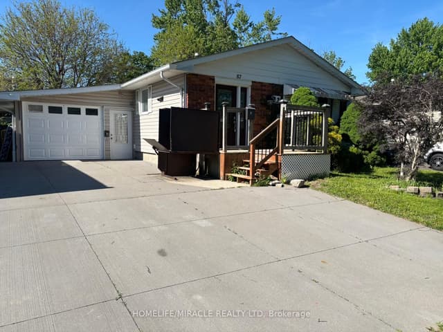 Detached at 87 Renny Crescent, London South, ON N6E 2C4