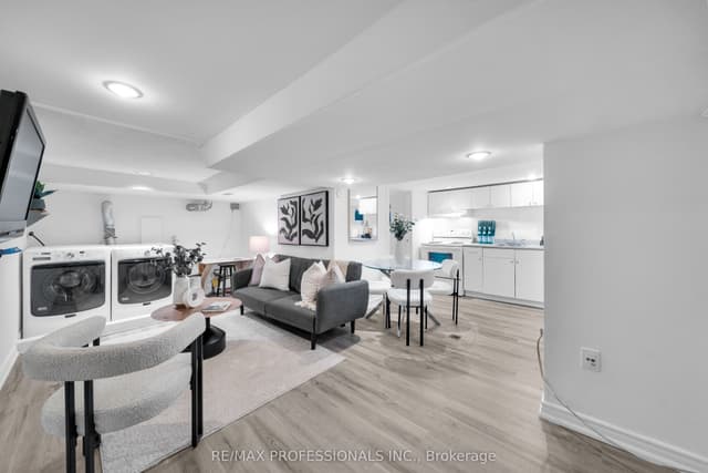 Detached at 176 Sixth Street LOWER, Toronto, ON M8V 3A5, Toronto W06