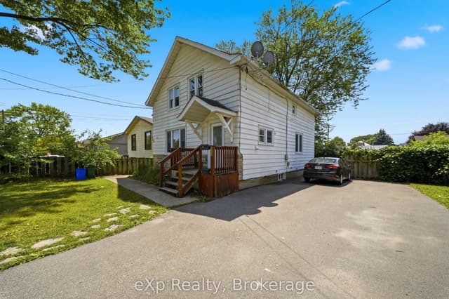Duplex at 326 Sidney Street, Quinte West, ON K8V 2T9