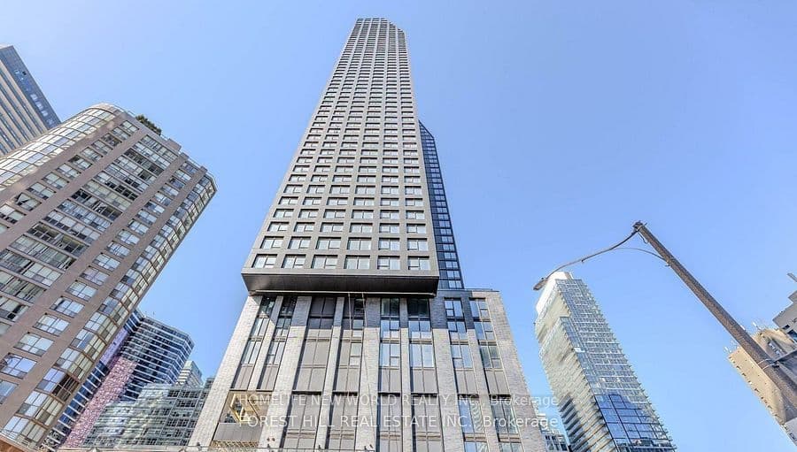 Suite 3708 · Floor 37, Unit 3708 · 8 Wellesley St W