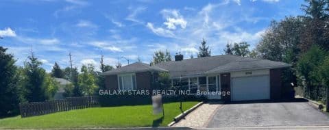 Detached at 296 Rupert Avenue, Whitchurch-Stouffville, ON L4A 1C9