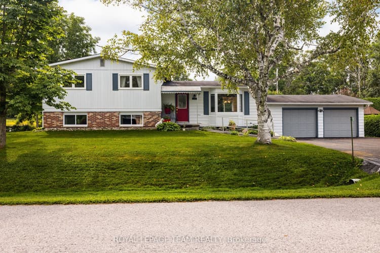 1016 Boucher Crescent