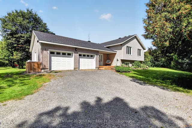 Detached at 496 William Campbell Road, Montague, ON K7A 4S6