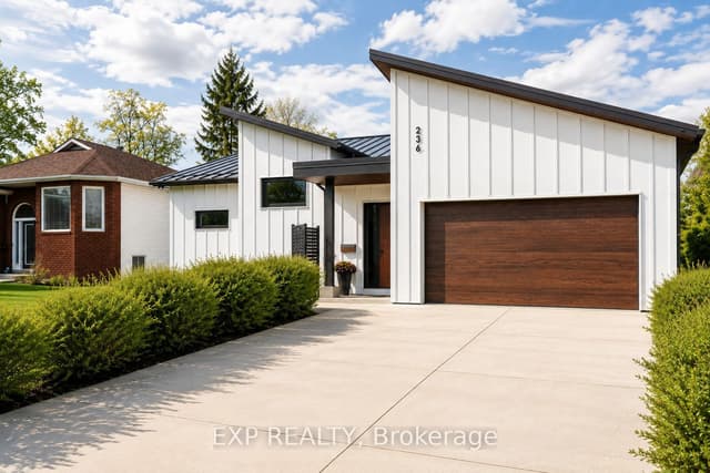 Detached at 236 Cox Mill Road, Barrie, ON L4N 4G5