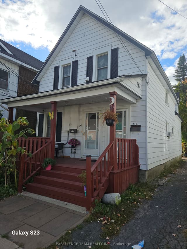 Duplex at 21 Arthur Street, Cornwall, ON K6H 4G4