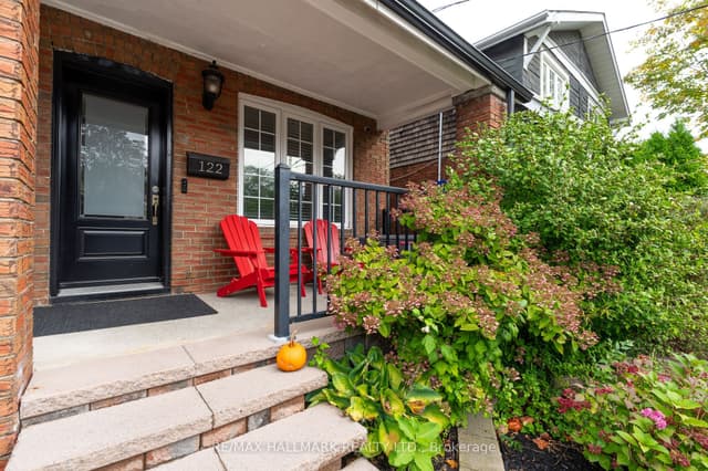 Semi-Detached at 122 Holborne Avenue, Toronto, ON M4C 2R4, Toronto E03