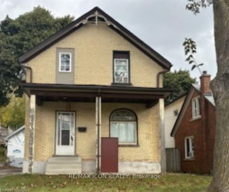 138 Courtland Avenue
