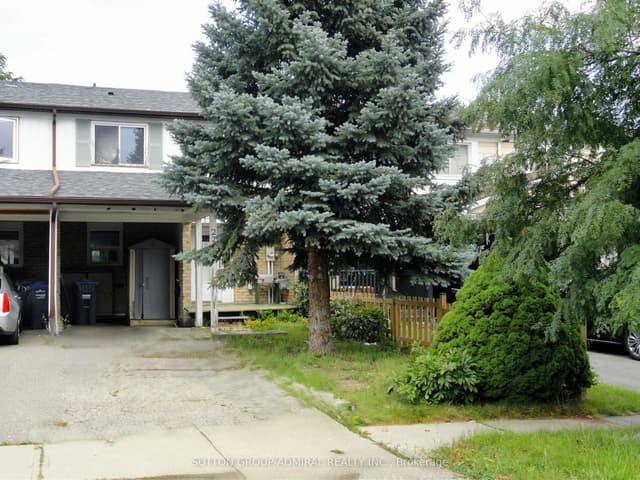 Att/Row/Townhouse at 228 Royal Salisbury Way, Brampton, ON L6V 3J9