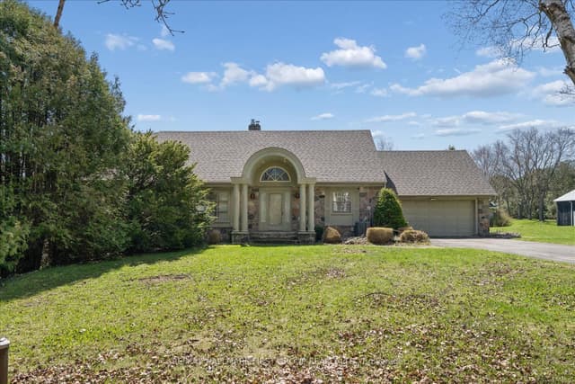 Detached at 525 Myrtle Road W, Whitby, ON L0B 1A0