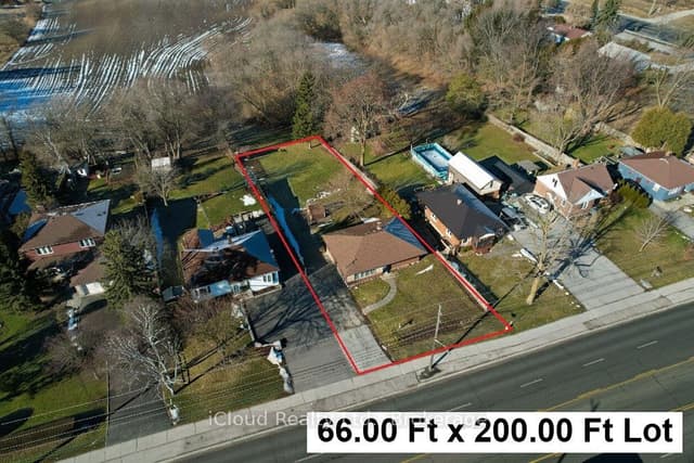 Detached at 18200 Leslie Street, East Gwillimbury, ON L9N 0M5