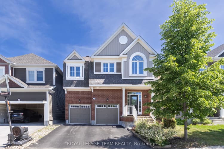 12 Oxalis Crescent