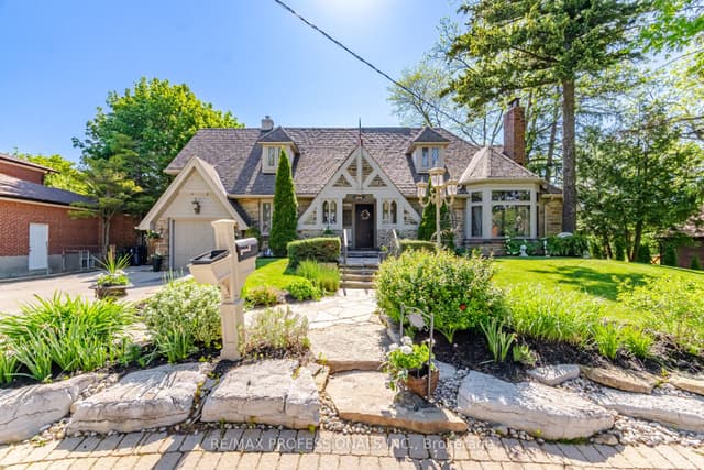 Detached at 1114 Kipling Avenue, Toronto, ON M9B 3M5, Toronto W08