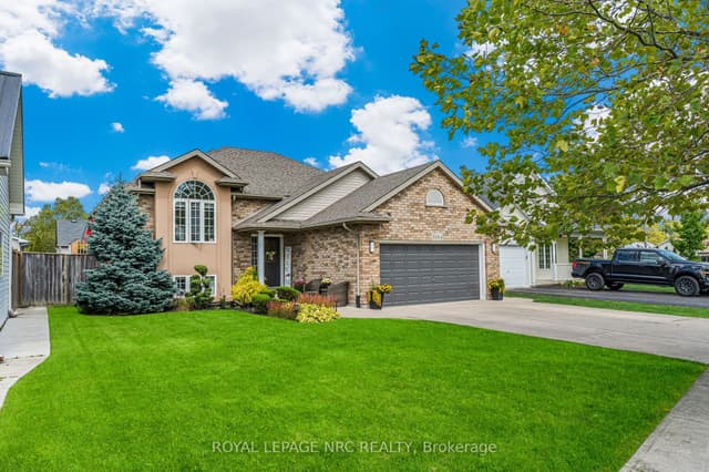 Detached at 3584 CARVER Street, Fort Erie, ON L0S 1S0