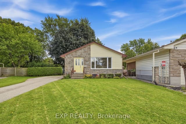 Detached at 320 Culver Place, London East, ON N5V 3H3