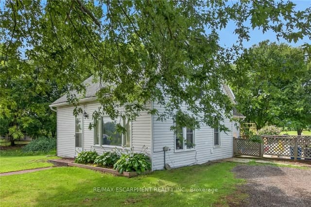 Detached at 495 Marshagen Road, Haldimand, ON N1A 2W2