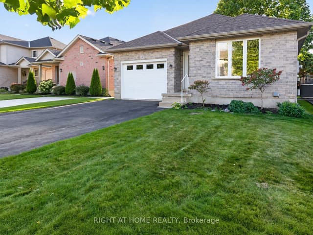 Detached at 14 Oriole Lane, St. Thomas, ON N5R 6K8