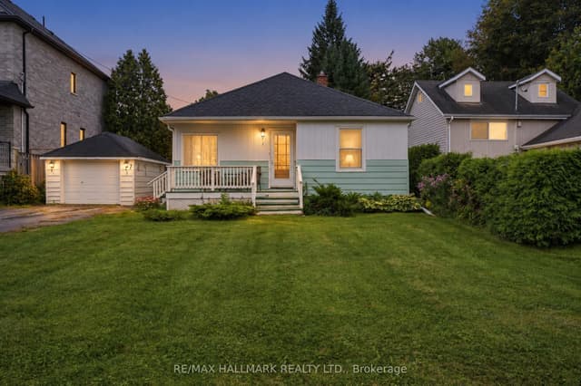 Detached at 7 George Street, Richmond Hill, ON L4E 2T4