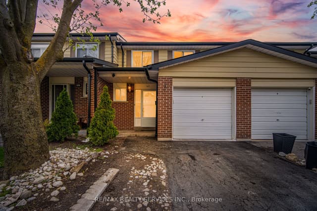 Condo Townhouse at 43 Vodden Court 47, Brampton, ON L6V 2V7
