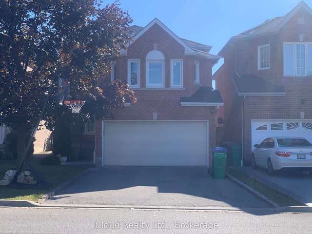 Detached at 878 Blyleven Boulevard, Mississauga, ON L5V 2J3