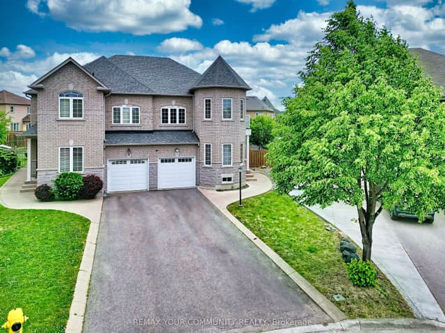 Semi-Detached at 15 Bellefontaine Court, Vaughan, ON L6A 4A7