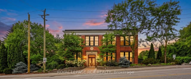 Condo Apartment at 543 Timothy Street 207, Newmarket, ON L3Y 1R1