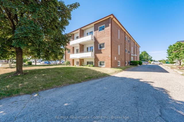 Condo Apartment at 57 Conroy Crescent 102, Guelph, ON N1G 2V5
