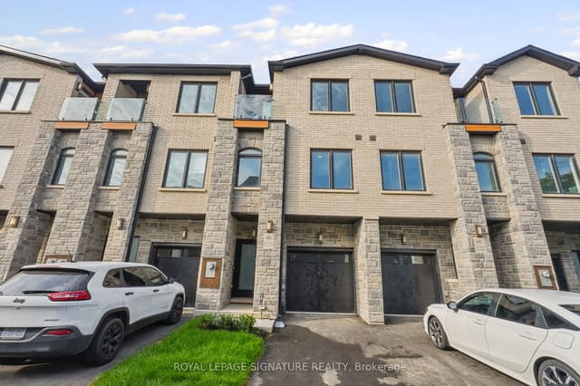 Condo Townhouse at 6636 Clock Court 11, Mississauga, ON L5W 1N2