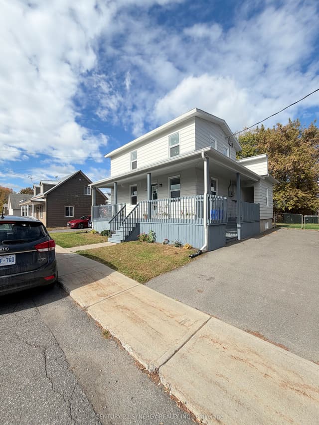 Duplex at 346 Rue Telegraph Road A, Alfred and Plantagenet, ON K0B 1A0