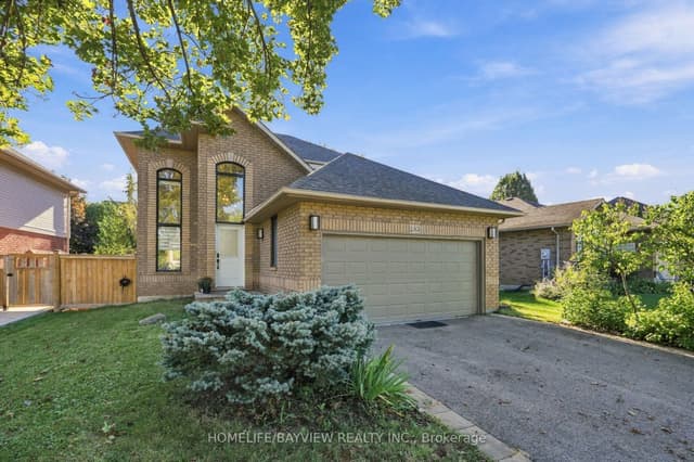 Detached at 183 Kitty Murray Lane, Hamilton, ON L9K 1H7