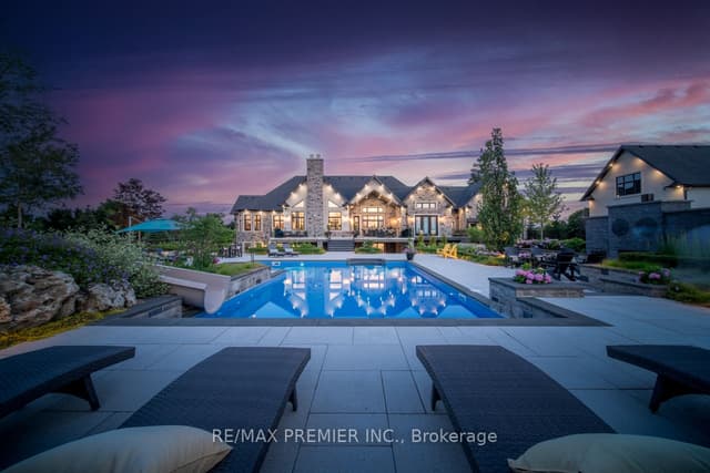 Detached at 6468 Bethesda Road E, Whitchurch-Stouffville, ON L4A 3A7