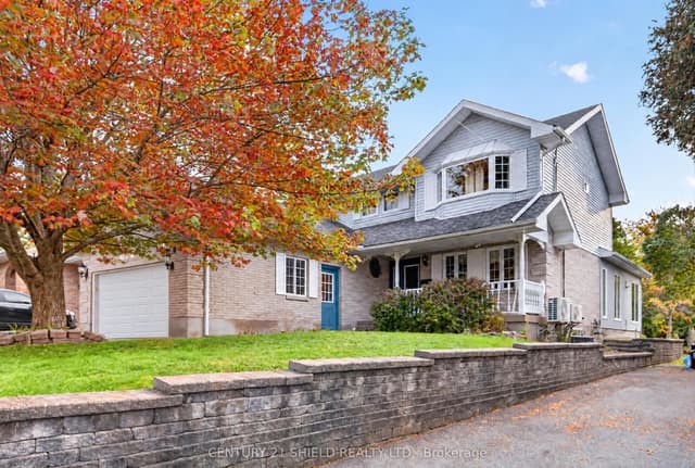 Detached at 868 Laflin Street, Cornwall, ON K6J 5J1