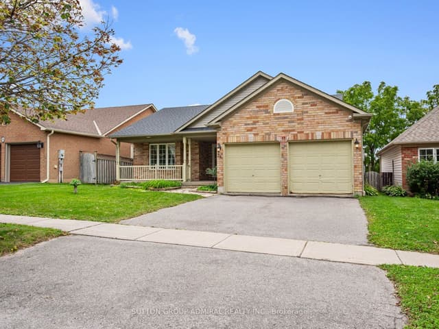 Detached at 28 Harwood Drive, Barrie, ON L4N 7B9