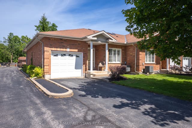 Att/Row/Townhouse at 111 colborne Street 11, Kawartha Lakes, ON K0M 1N0