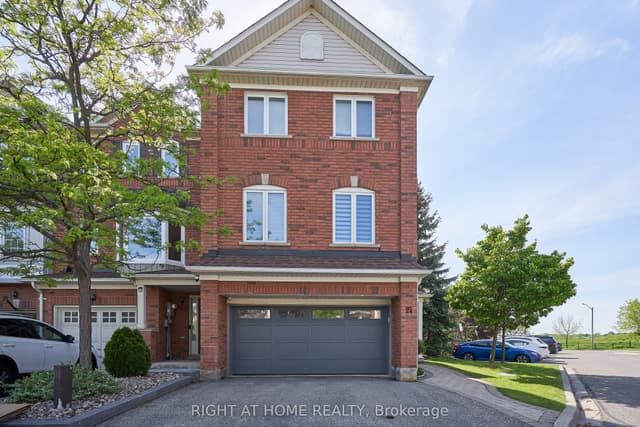 Att/Row/Townhouse at 271 RICHVALE Drive S 24, Brampton, ON L6Z 4W7