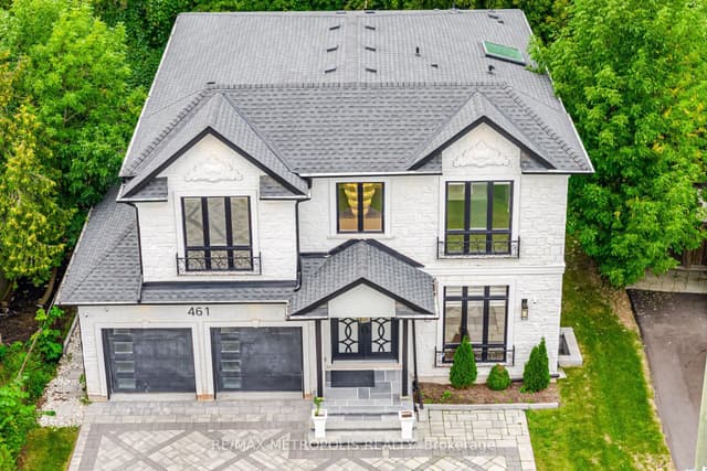 Detached at 461 Sandlewood Road N, Oakville, ON L6L 3S3