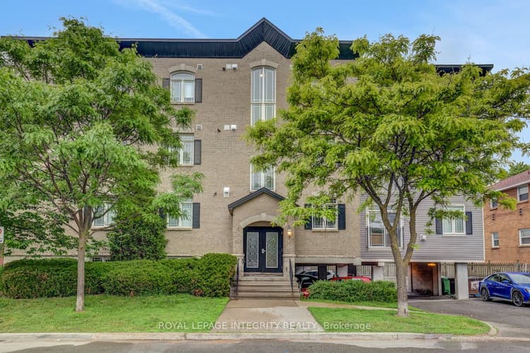 711 Churchill Avenue