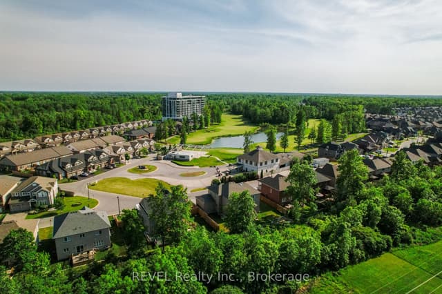 Condo Apartment at 7711 GREEN VISTA Gate 1003, Niagara Falls, ON L2G 0A8