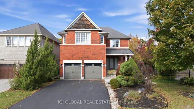 Detached at 505 Ravineview Way, Oakville, ON L6H 6S9