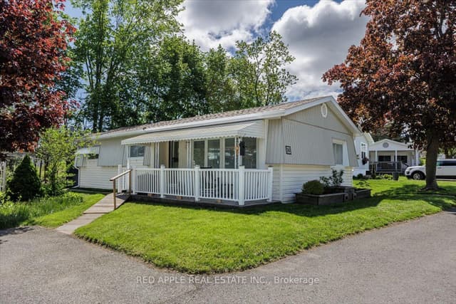 Modular Home at 30 Flora Court, Innisfil, ON L9S 1R4
