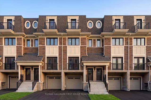 Att/Row/Townhouse at 19 Marret Lane, Clarington, ON L1B 0X2