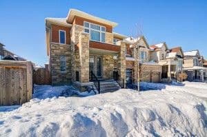 Detached at 4 Goldeneye Drive, East Gwillimbury, ON L9N 1R8