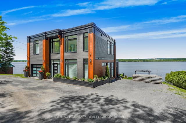 Detached at 478 WILSON Road 14, Clarence-Rockland, ON K4K 1K7